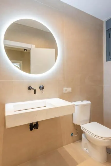 Contemporary Minimalist Apartment By Rems Malaga 0*,  Spain